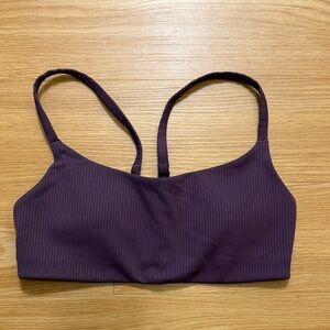 Lululemon NWOT Flow Y Sports Bra Size 6 in Grape Thistle